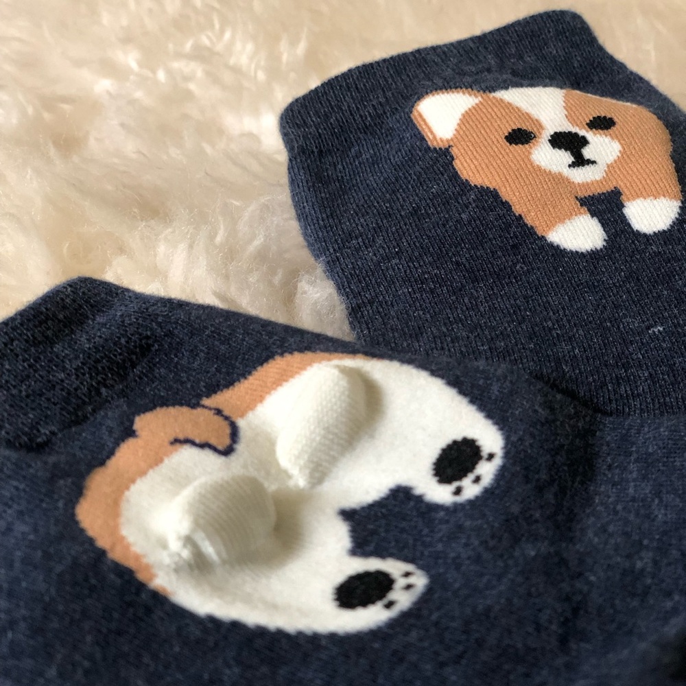 🐶 Corgi Dog Socks - Picture 5 of 8